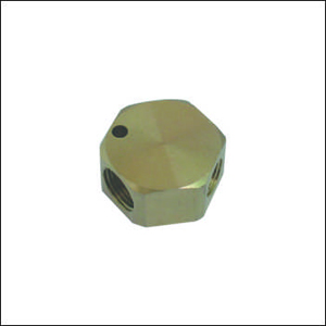 Manifold connector